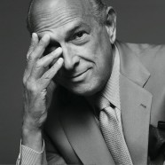 Oscar de la Renta graces US stamps