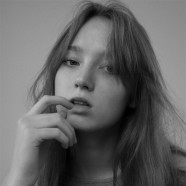 In Conversation With Model Louisa Roehr, The Upcoming Talent You’ll Want To Know