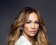Jennifer Lopez to be awarded CFDA Fashion Icon Award