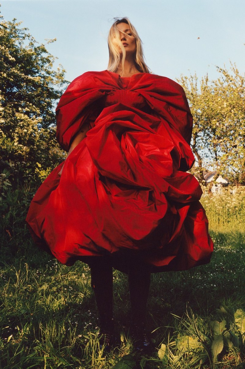 Kate Moss Alexander McQueen Autumn Winter 2019