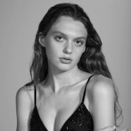 Vogue Italia’s September Issue is Biggest ever with 100 Covers