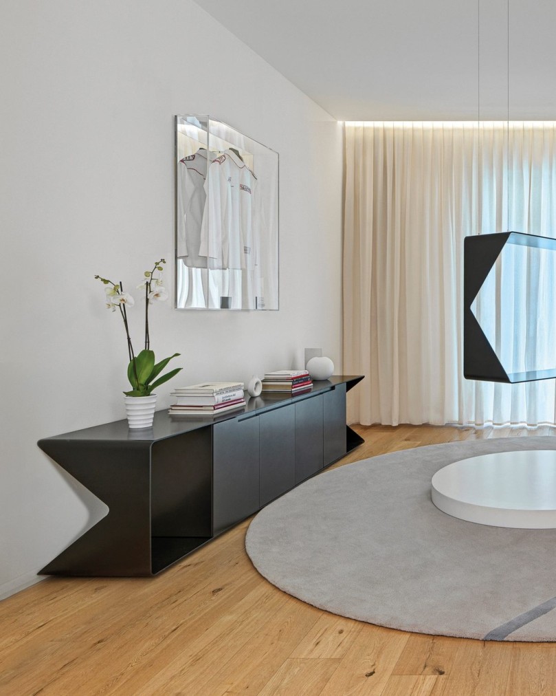 Karl Lagerfeld Maison Wellen K