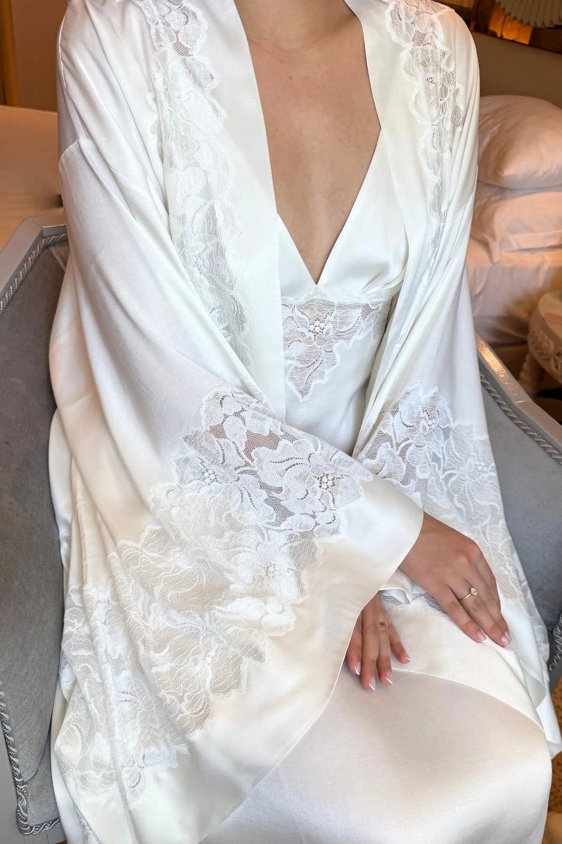 Bocan Couture Bridal Robe 4
