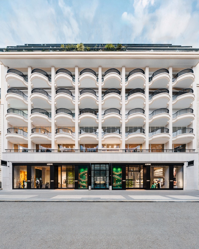 Loewe unveils first Casa Loewe in France