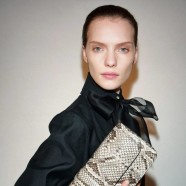The Art of Understatement: Why Minimalist Bags Endure in Luxury Fashion