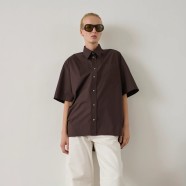 What are the french wardrobe essentials behind the parisian look?