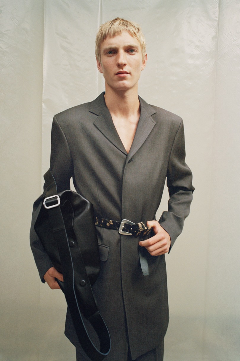 H&M Atelier unveils AutumnWinter 2026 collection at London Fashion Week